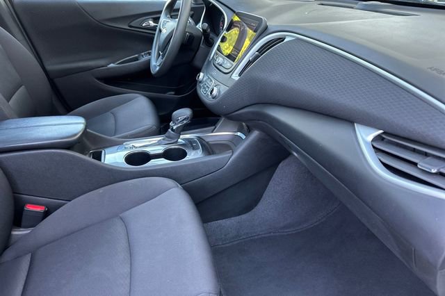 Used 2023 Chevrolet Malibu LT image 17