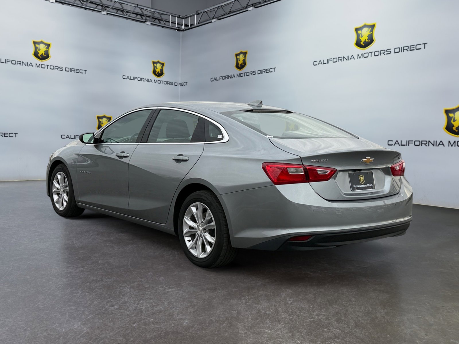 Used 2024 Chevrolet Malibu LT image 3