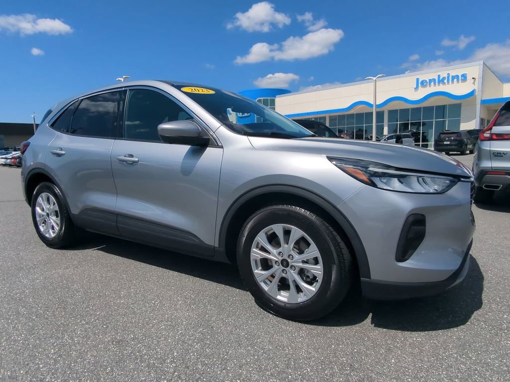 Used 2023 Ford Escape Active w/ Tech Pack #2