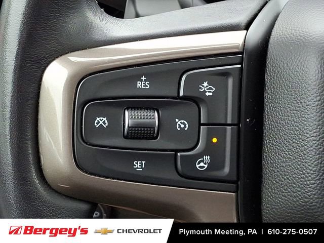 Certified 2022 Chevrolet Silverado 1500 High Country w/ High Country Premium Package AWD/4WD image 24
