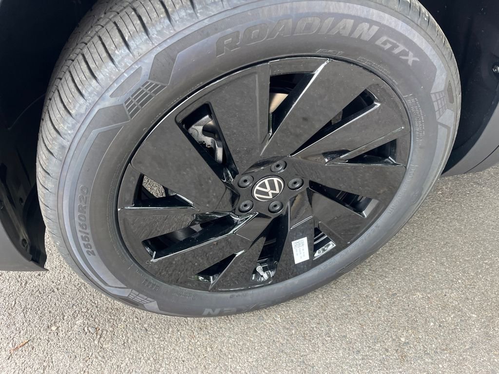 New 2026 Volkswagen Atlas Cross Sport SE video 2