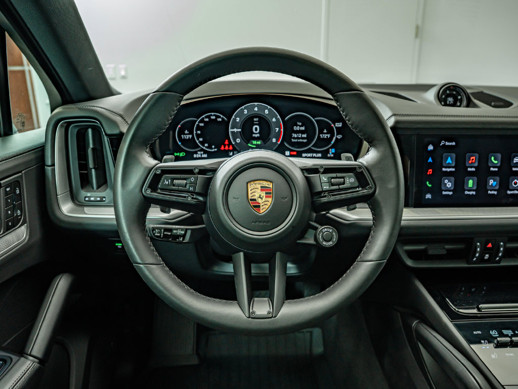 Certified 2025 Porsche Cayenne E-Hybrid Coupe AWD/4WD image 33