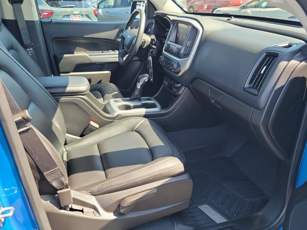Used 2022 Chevrolet Colorado LT w/ Luxury Package RWD image 15