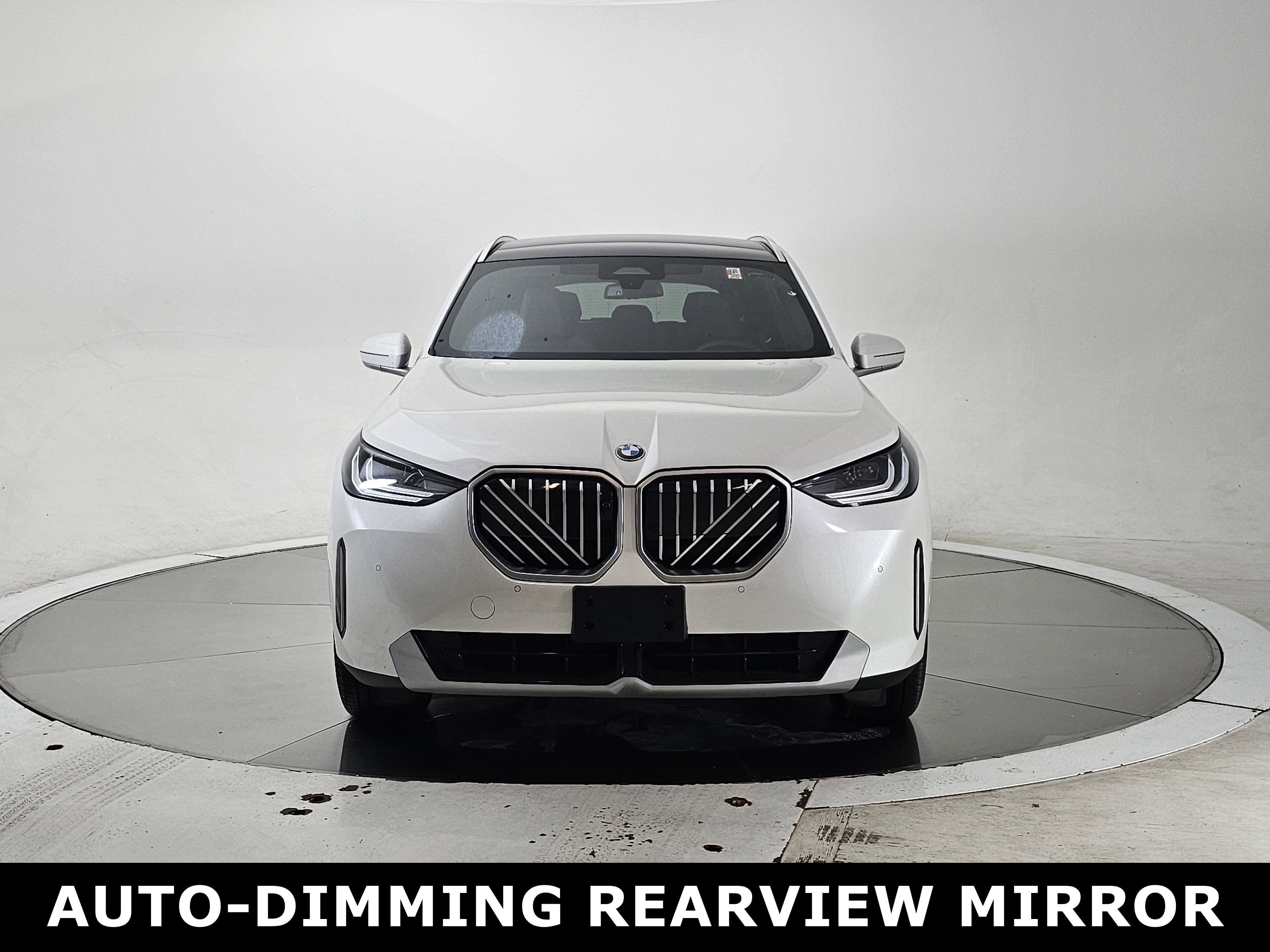 Used 2025 BMW X3 xDrive30i image 4