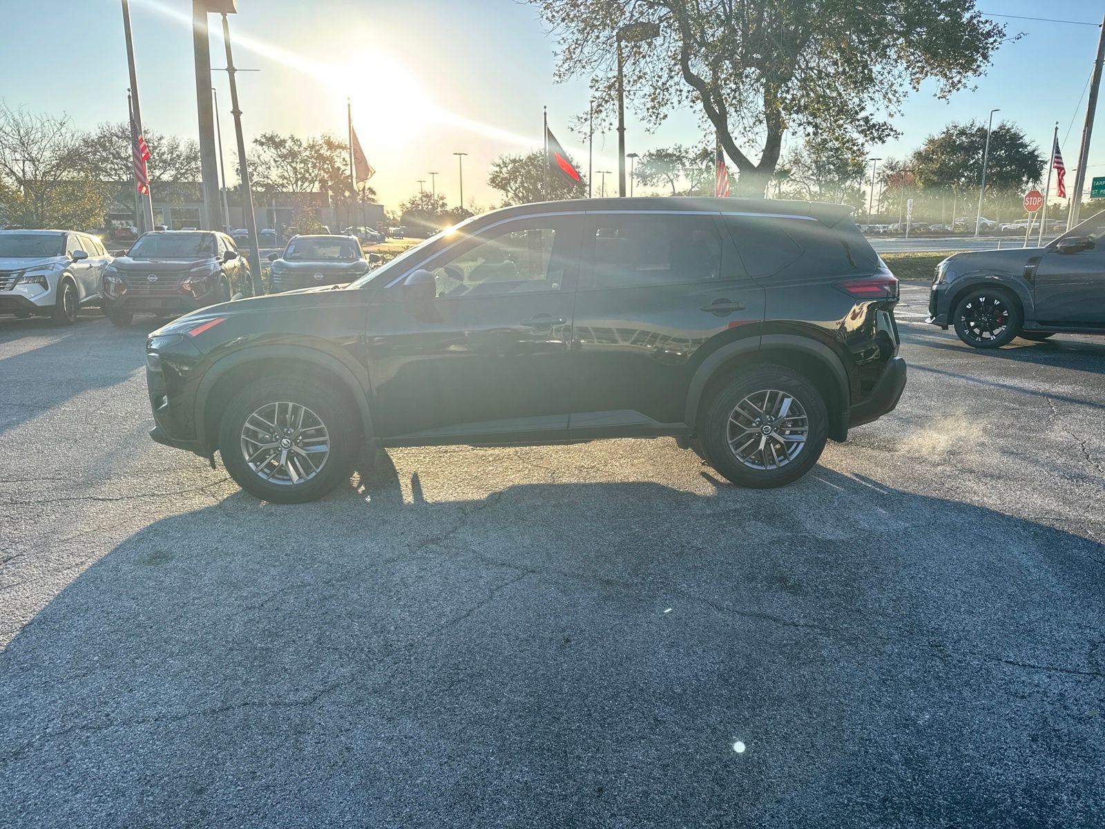 Certified 2021 Nissan Rogue S image 8