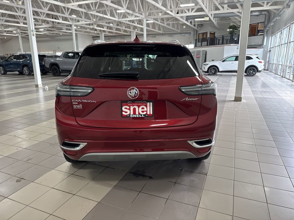 Used 2022 Buick Envision Avenir w/ Technology Package II image 4