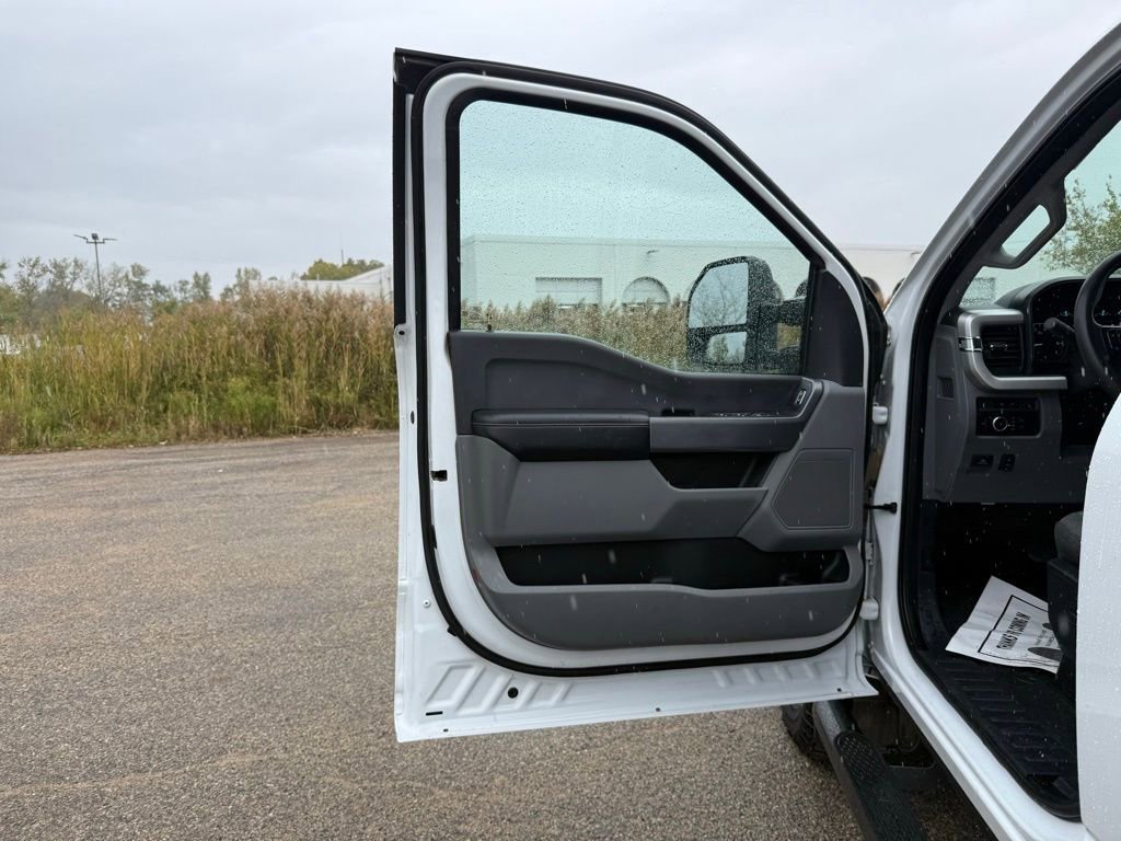 Used 2023 Ford F250 XLT w/ FX4 Off-Road Package image 36