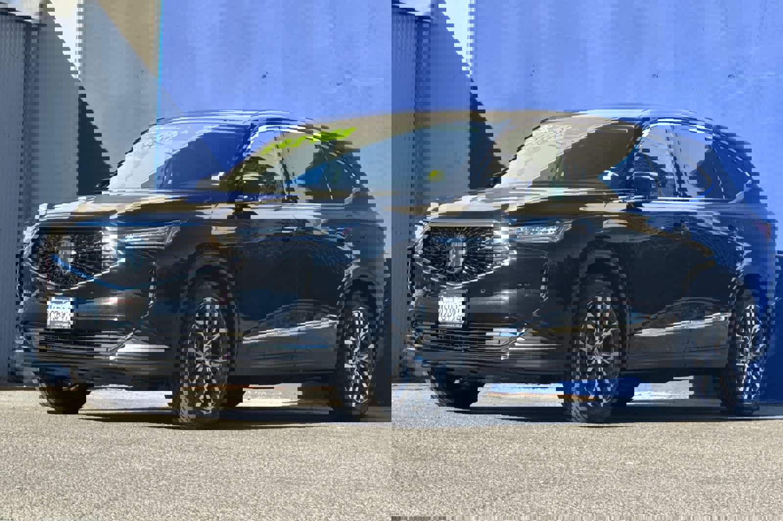 Used 2023 Acura MDX SH-AWD w/ Technology Package image 7