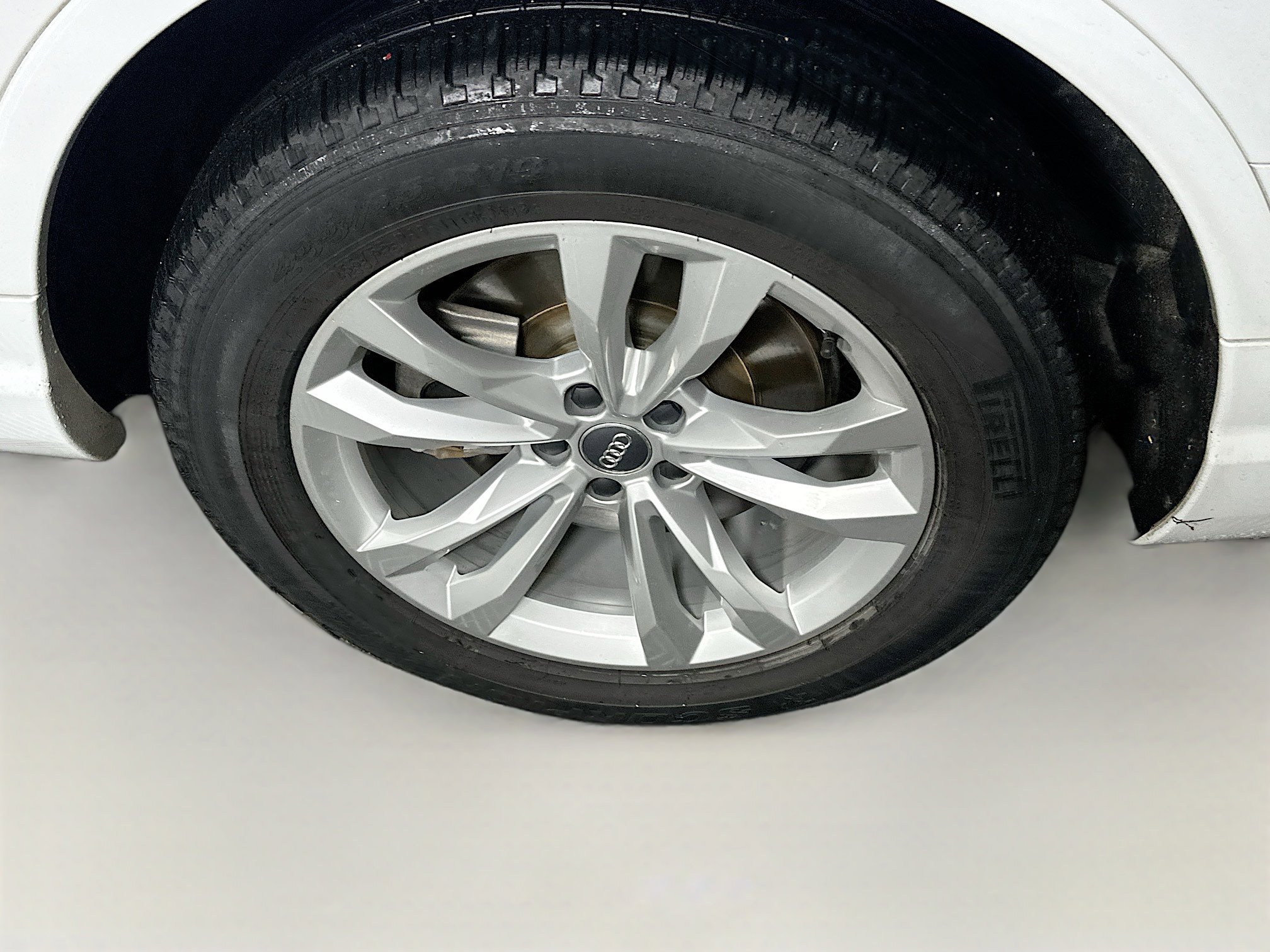 Used 2018 Audi Q7 3.0T Premium Plus AWD/4WD image 11