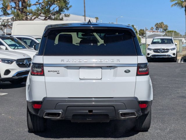 Used 2020 Land Rover Range Rover Sport HSE image 6