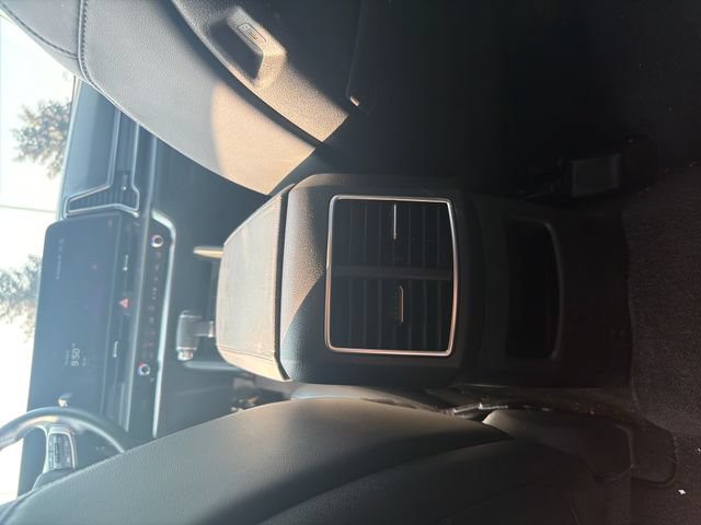 Used 2024 Kia Sportage EX AWD/4WD image 26