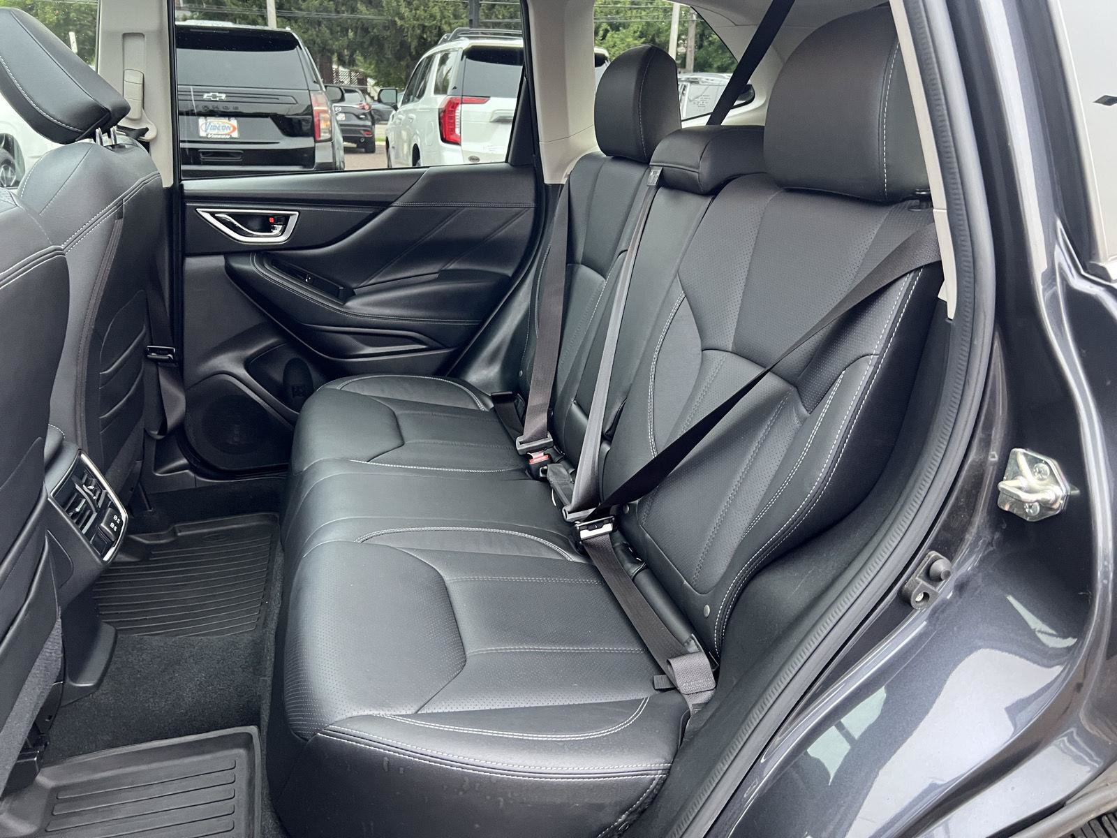 Used 2019 Subaru Forester Limited AWD/4WD image 13