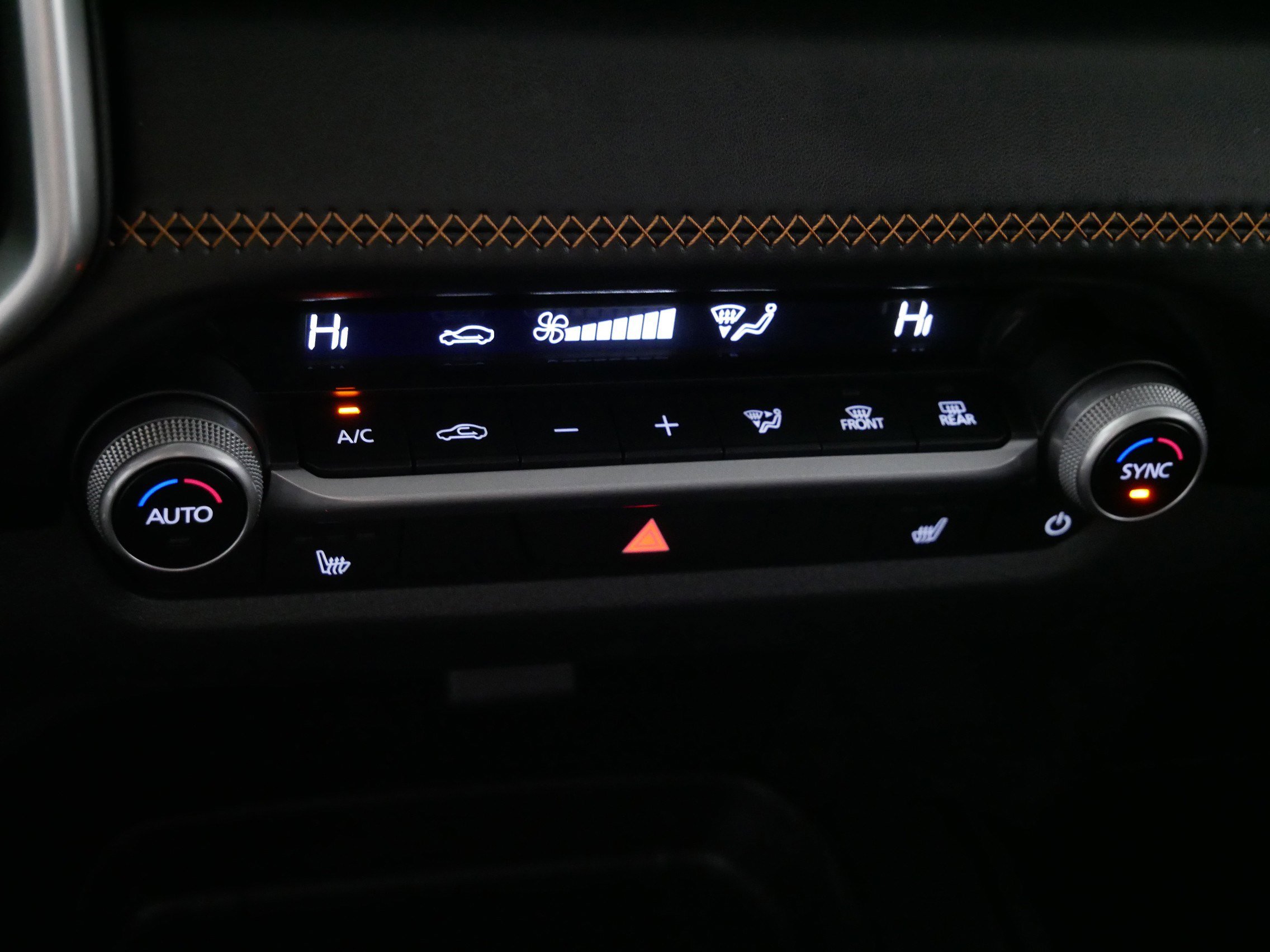 Used 2025 MAZDA CX-50 AWD 2.5 Hybrid w/ Weather Package image 23