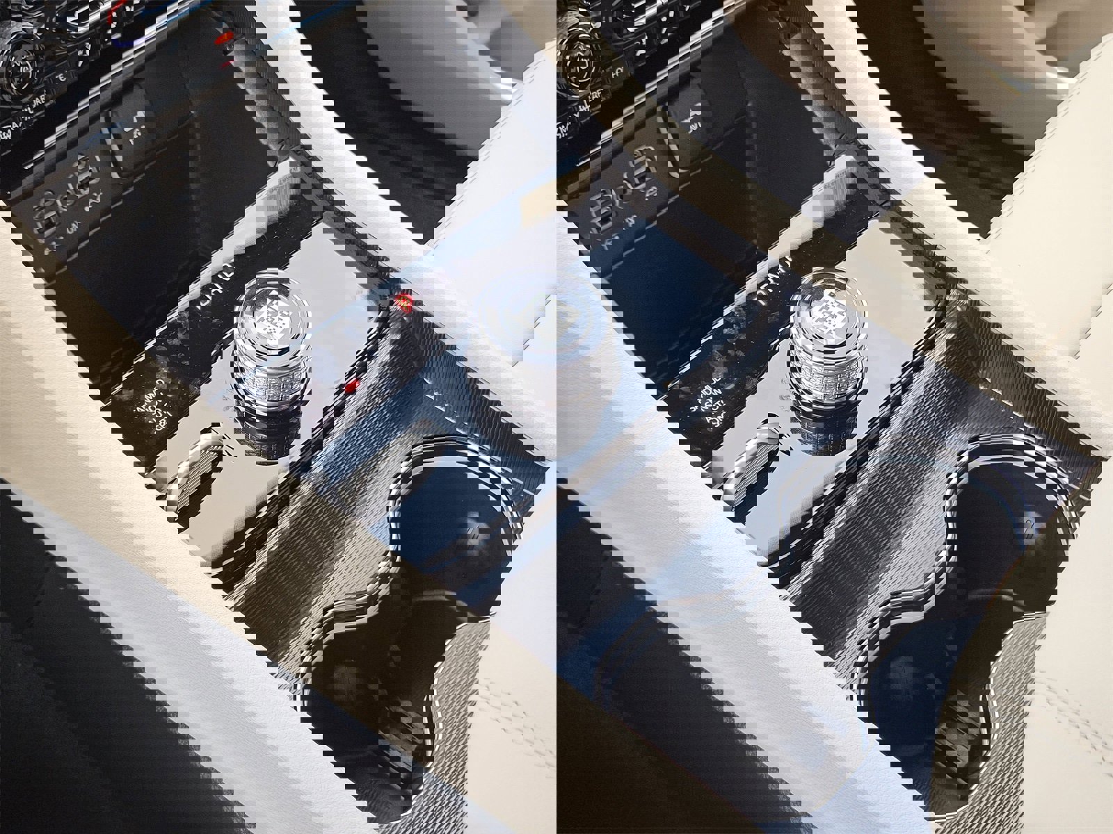 New 2025 Jeep Grand Cherokee L Limited w/ Trailer Tow Package image 20