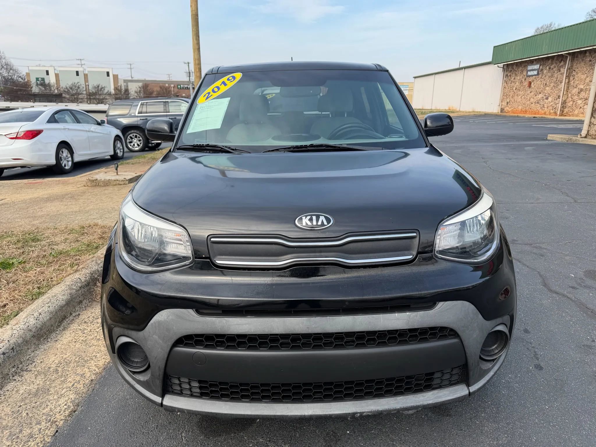 Used 2019 Kia Soul EV image 2