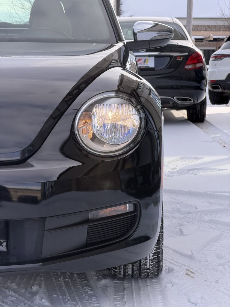 Used 2013 Volkswagen Beetle 2.5 50's Edition image 11