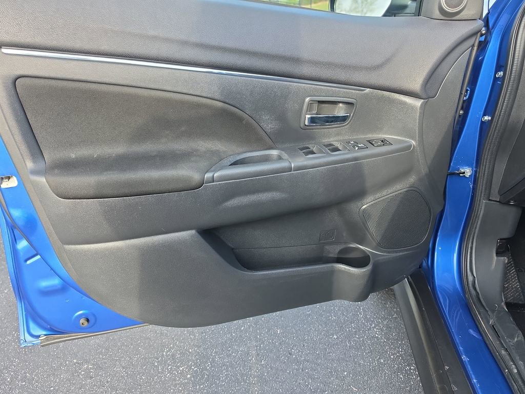Used 2024 Mitsubishi Outlander Sport AWD image 12
