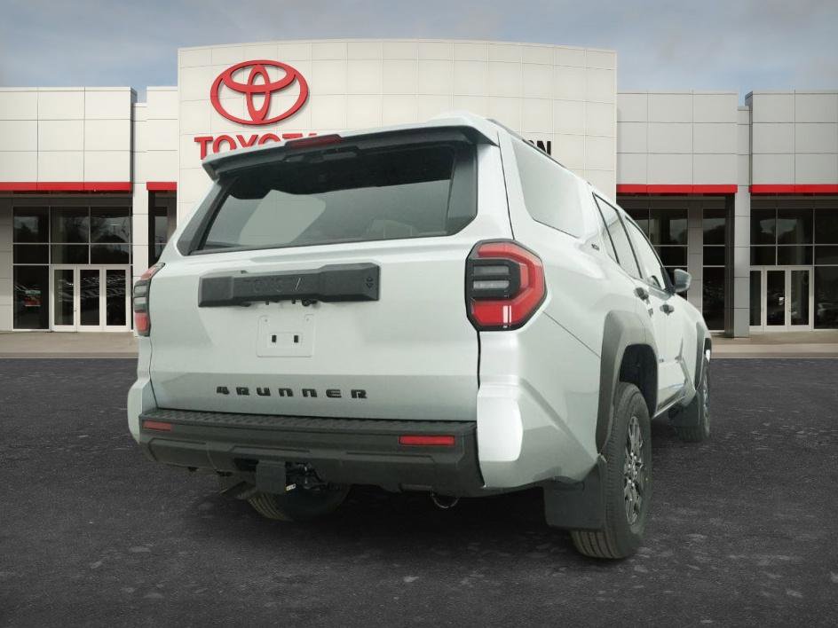New 2026 Toyota 4Runner SR5 AWD/4WD image 10