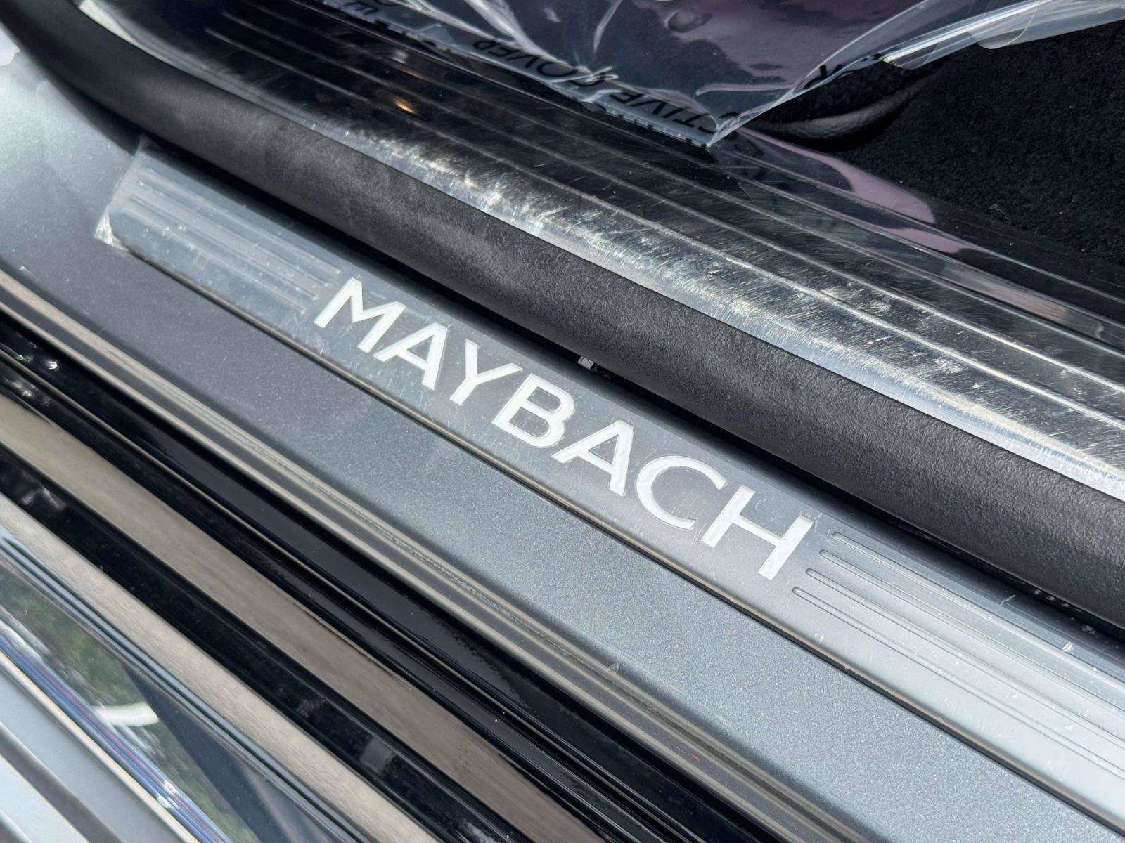 Used 2022 Mercedes-Benz Maybach GLS 600 4MATIC image 36