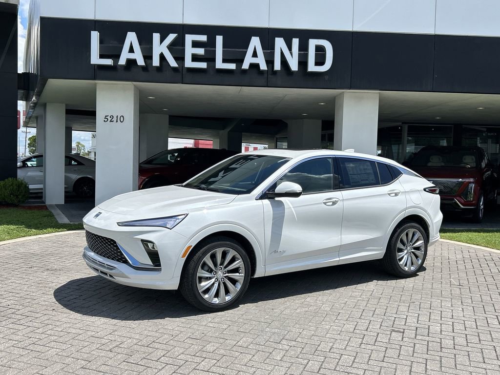 New 2025 Buick Envista Avenir image 2