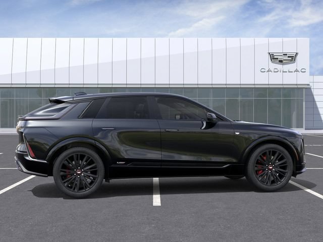 New 2026 Cadillac Lyriq V AWD/4WD image 5