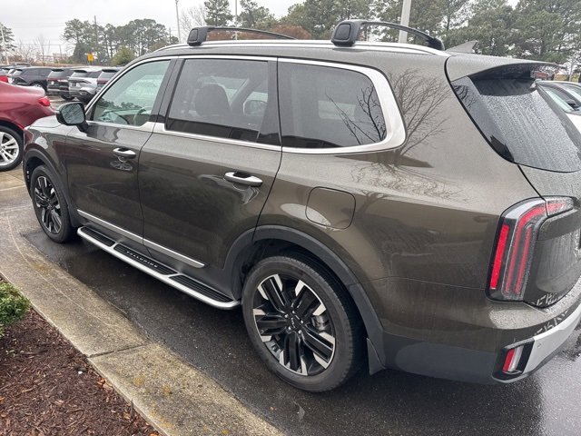 Used 2023 Kia Telluride SX Prestige image 2