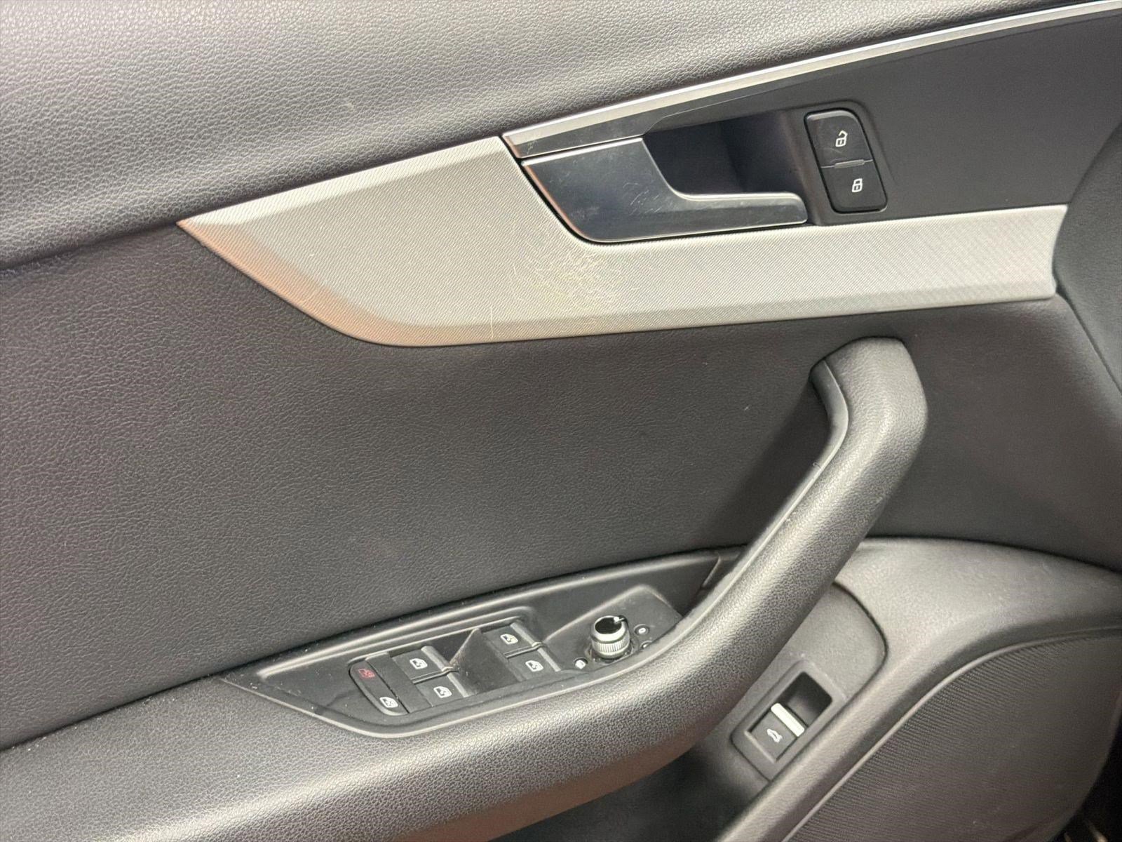 Used 2017 Audi A4 2.0T Premium image 17