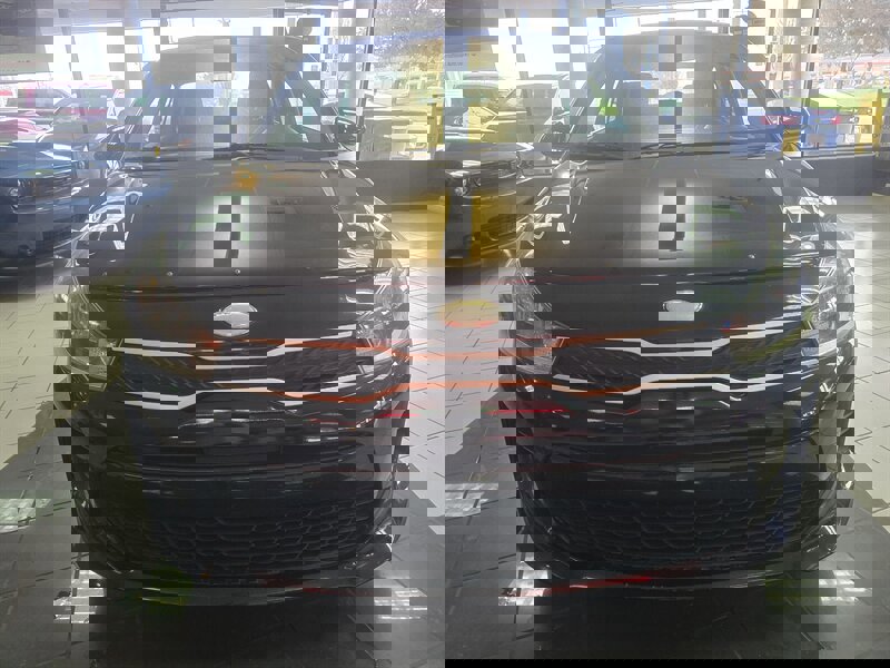 Used 2019 Kia Rio S image 2