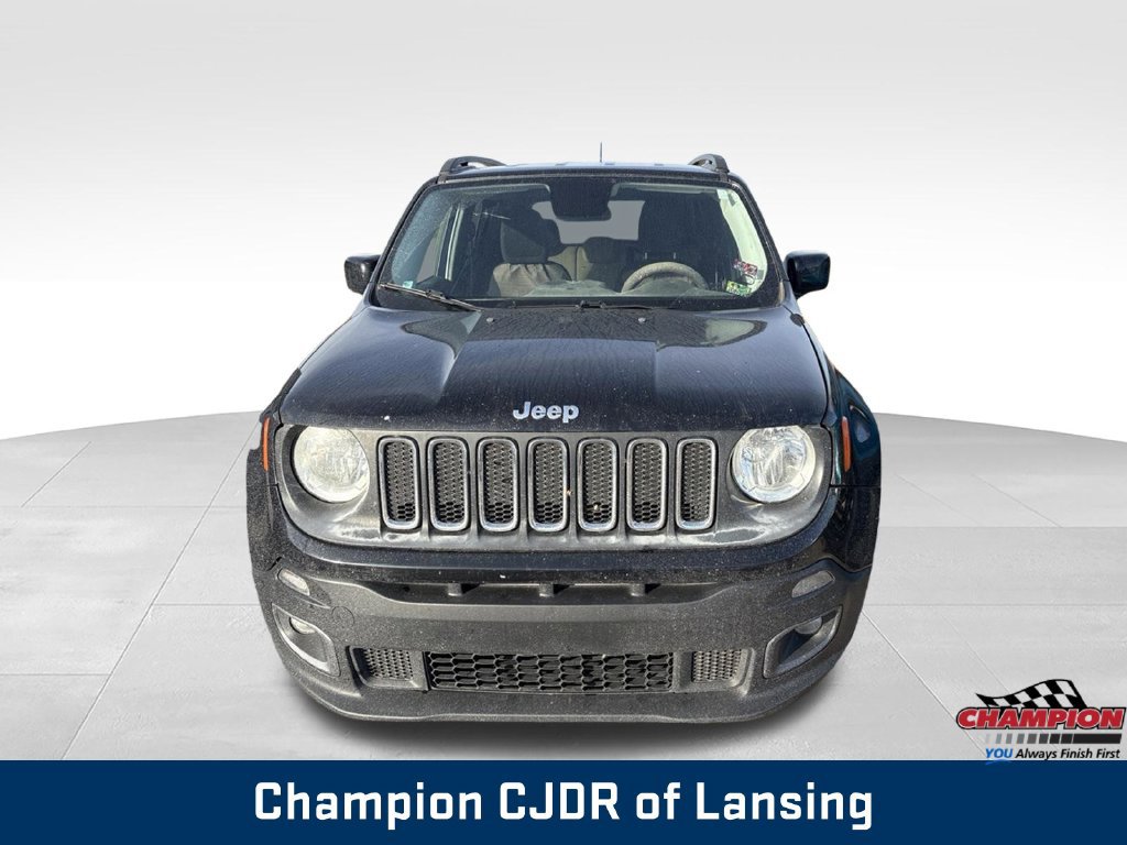 Used 2015 Jeep Renegade Latitude w/ Popular Equipment Group AWD/4WD image 9