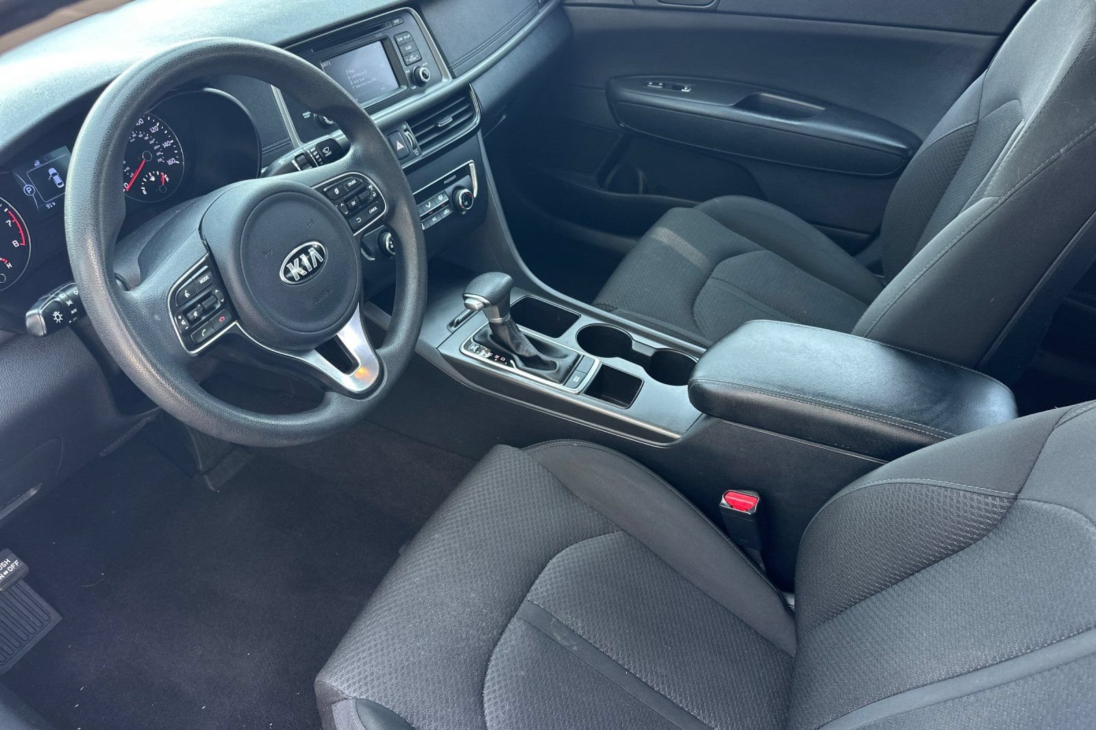 Used 2017 Kia Optima LX w/ Driver Convenience Package FWD image 10