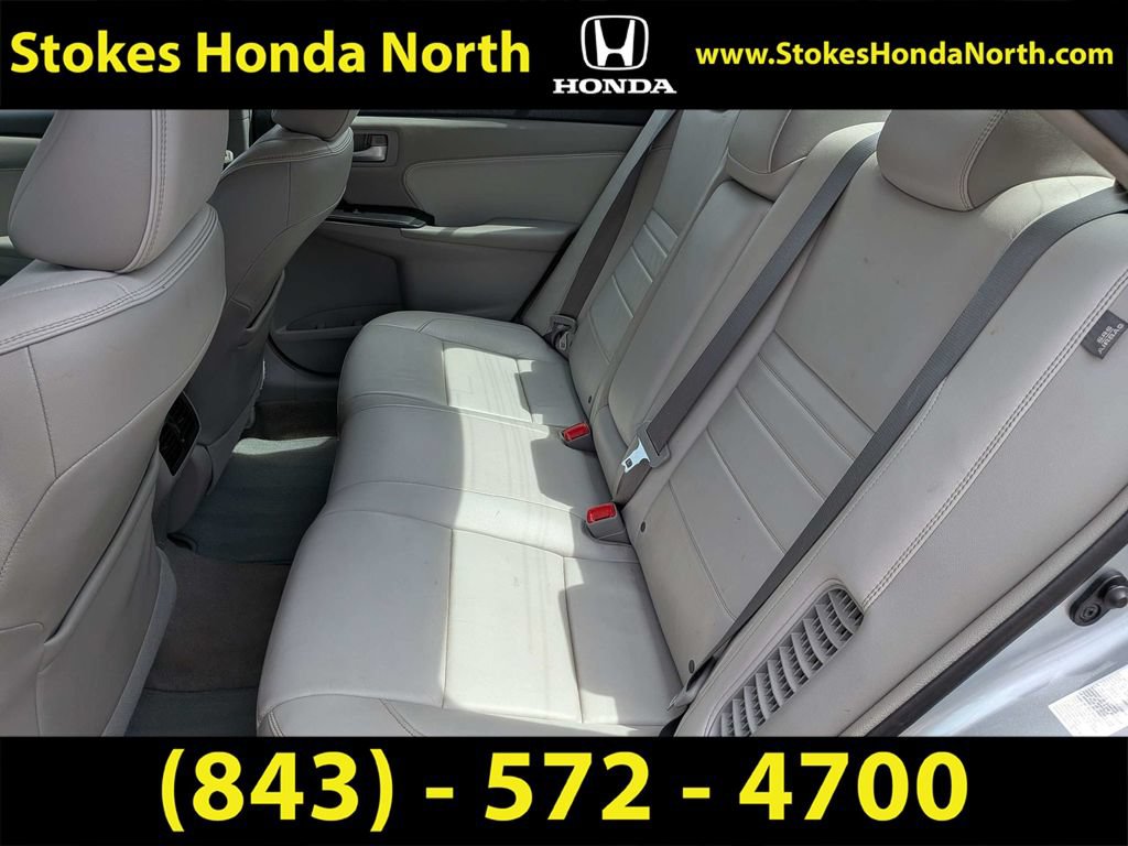 Used 2016 Toyota Camry XLE w/ Moonroof Package FWD image 18