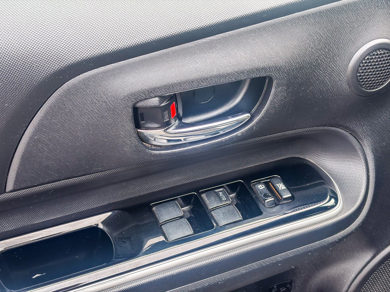 Used 2016 Toyota Prius C Three w/ Preferred Accessory Package image 22