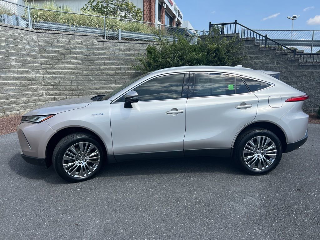 Used 2021 Toyota Venza Limited w/ Advanced Technology Package image 25