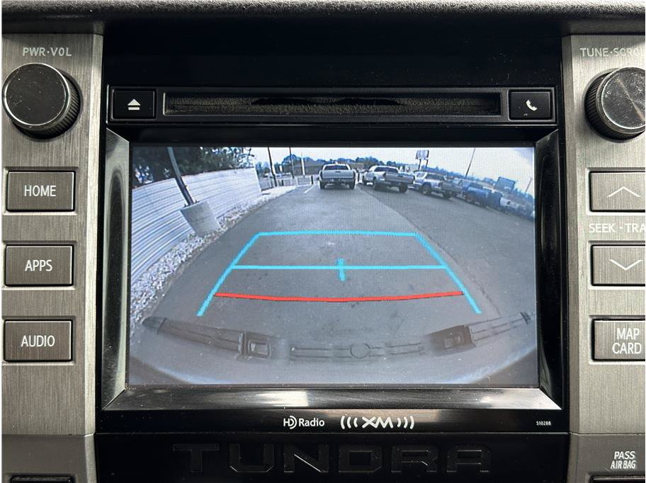 Used 2018 Toyota Tundra SR5 w/ SR5 Upgrade Package AWD/4WD image 25