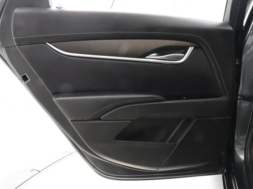 Used 2018 Cadillac XTS Luxury w/ Driver Awareness Package FWD image 31