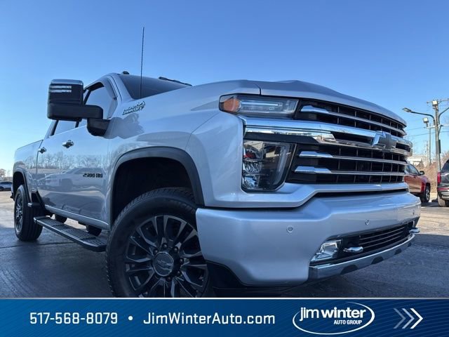 Used 2020 Chevrolet Silverado 2500 High Country w/ Technology Package image 2