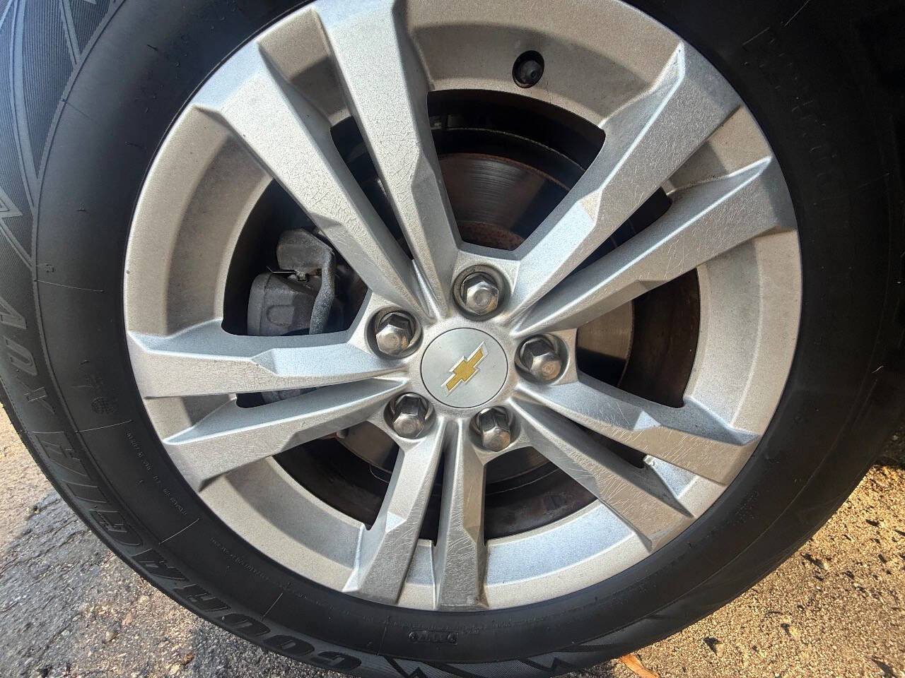 Used 2013 Chevrolet Equinox LS FWD image 21