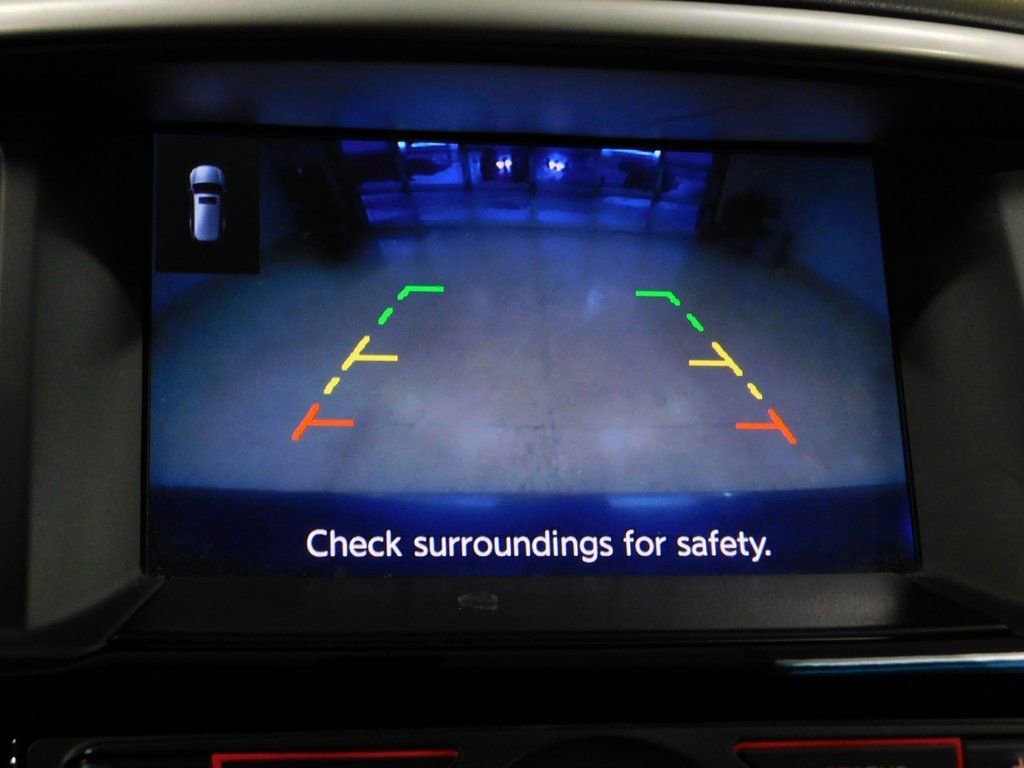 Used 2018 Nissan Pathfinder SV image 52