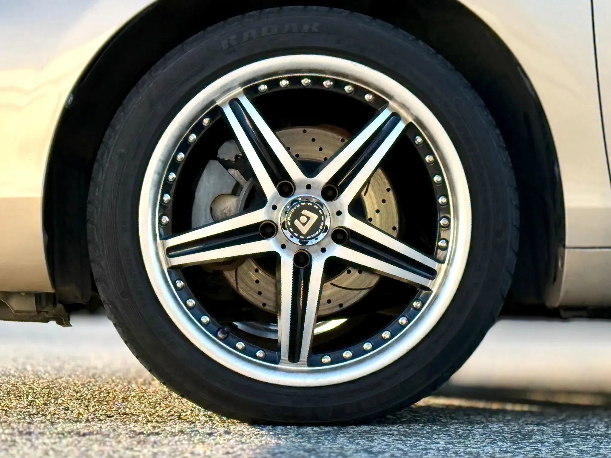 Used 2010 Toyota Camry image 28