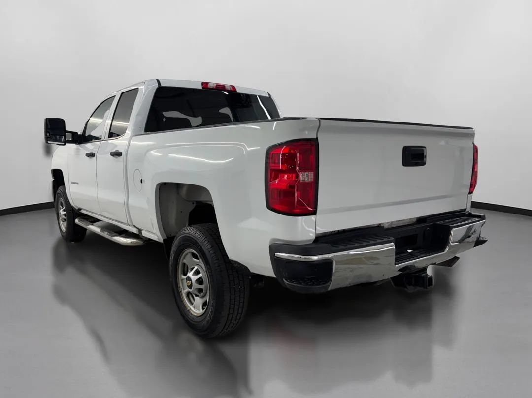 Used 2019 Chevrolet Silverado 2500 W/T AWD/4WD image 7