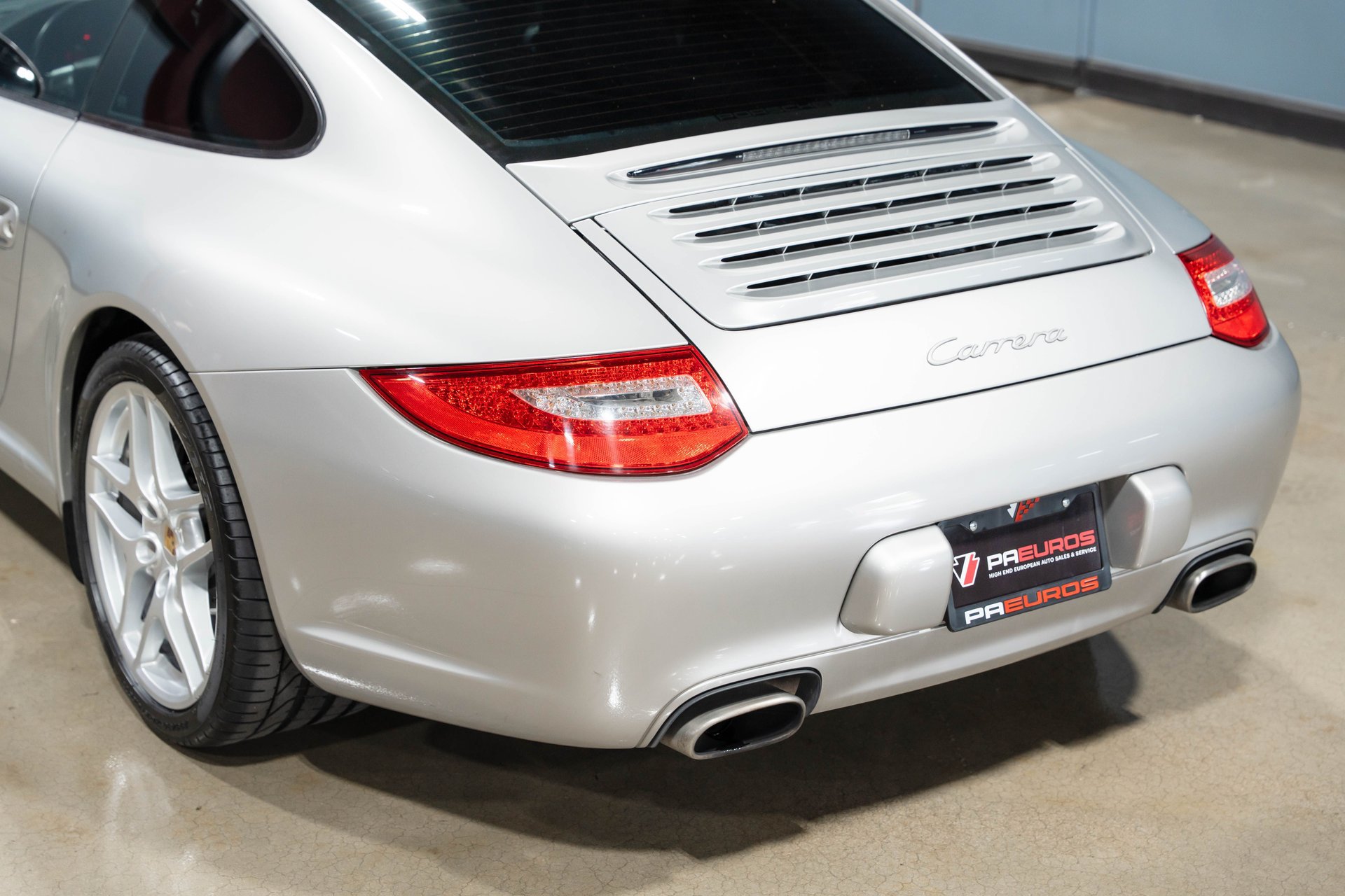 Used 2009 Porsche 911 Carrera RWD image 21