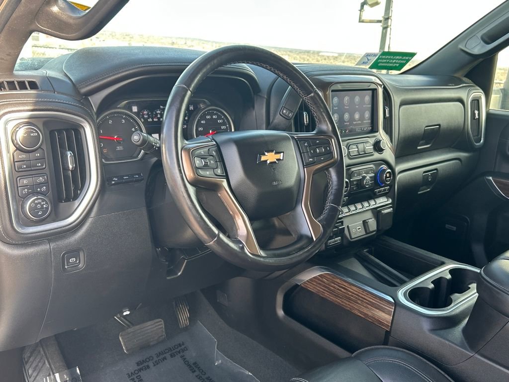 Used 2021 Chevrolet Silverado 3500 High Country w/ LPO, Hitch Package image 9