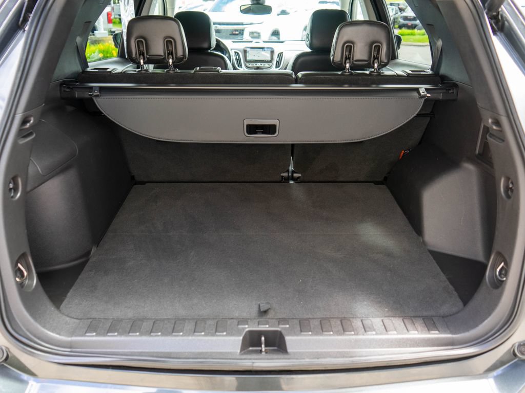 Used 2019 Chevrolet Equinox Premier w/ Premier True North Edition AWD/4WD image 35