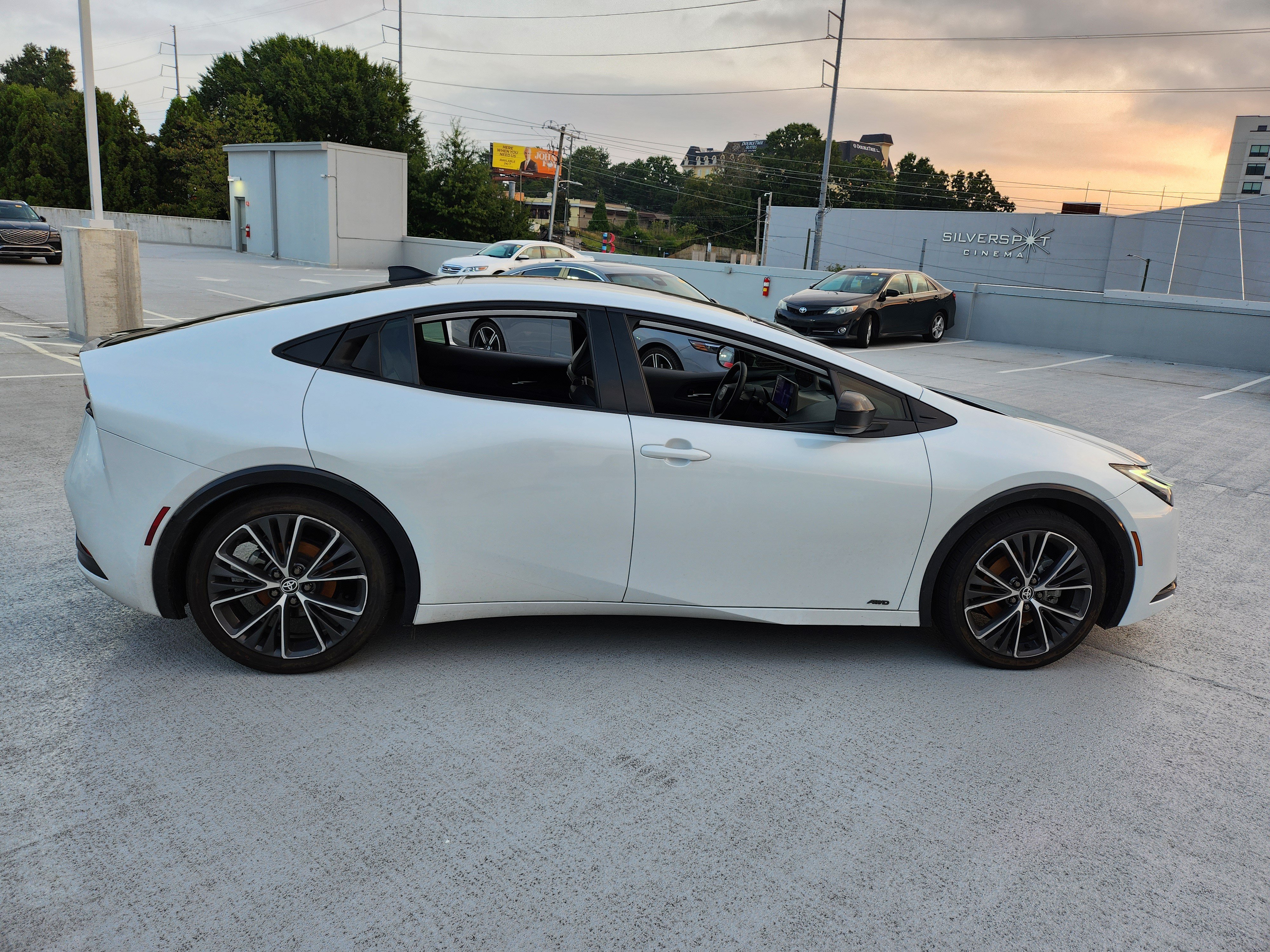 Used 2024 Toyota Prius Limited AWD/4WD image 6