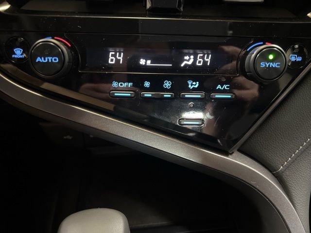 Used 2024 Toyota Camry SE AWD/4WD image 29