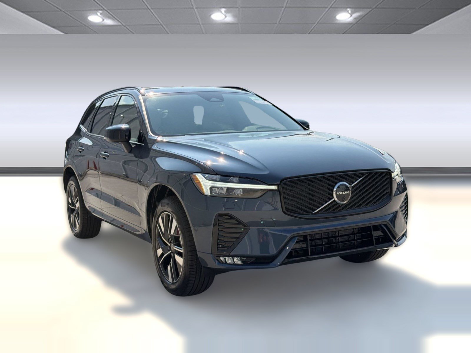 New 2026 Volvo XC60 B5 Plus w/ Climate Package AWD/4WD image 7
