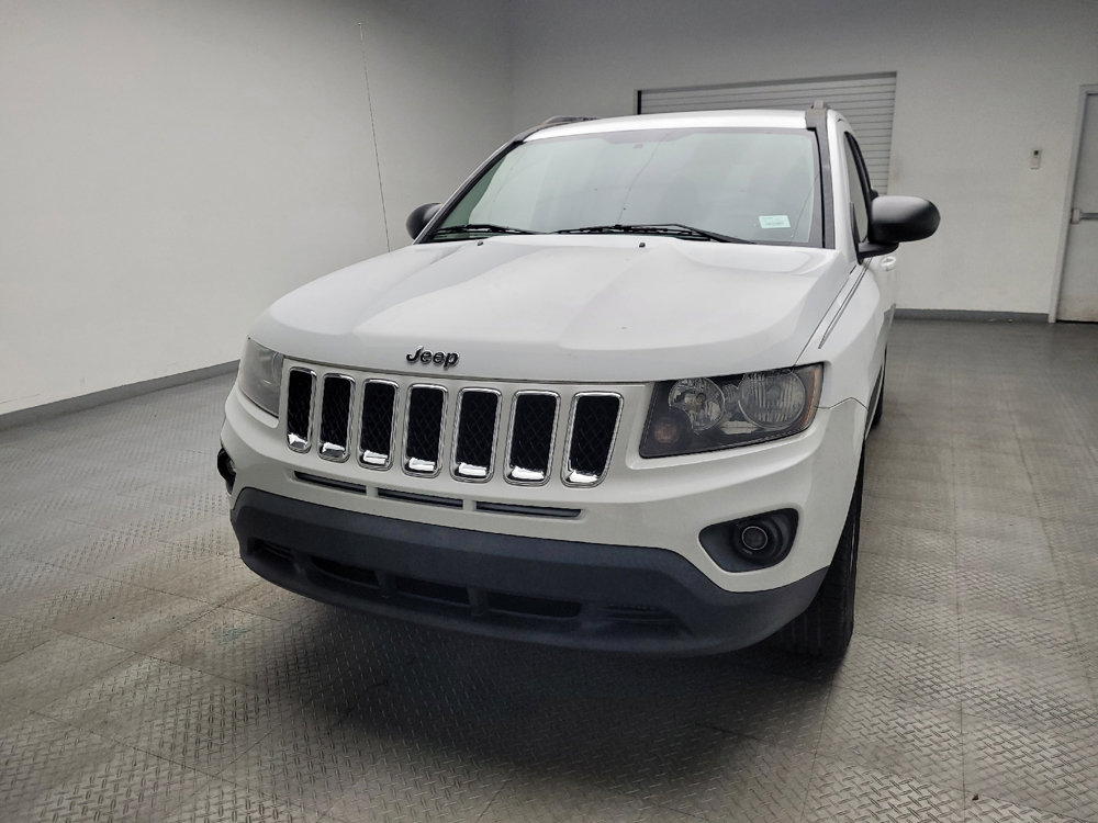Used 2015 Jeep Compass Sport w/ Power Value Group image 15