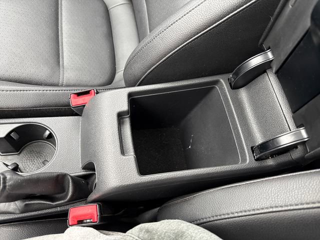 Used 2013 Volkswagen Jetta SE image 22