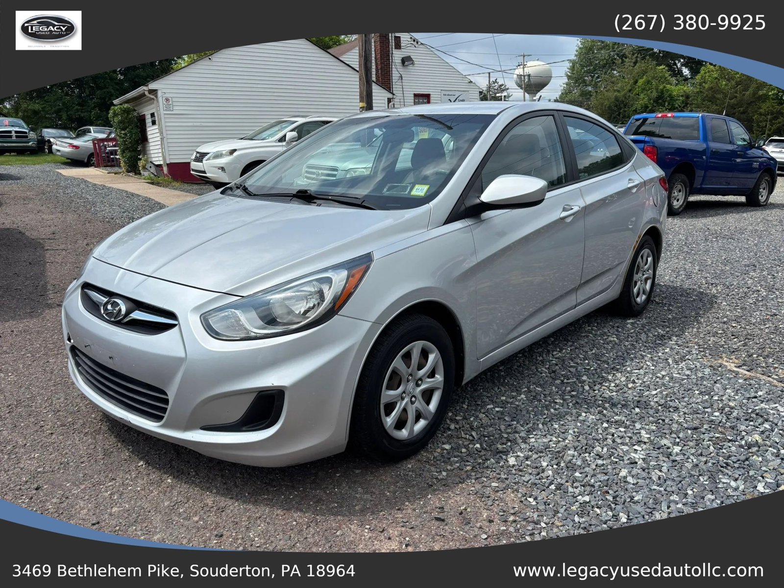 Used 2012 Hyundai Accent GLS FWD image 1