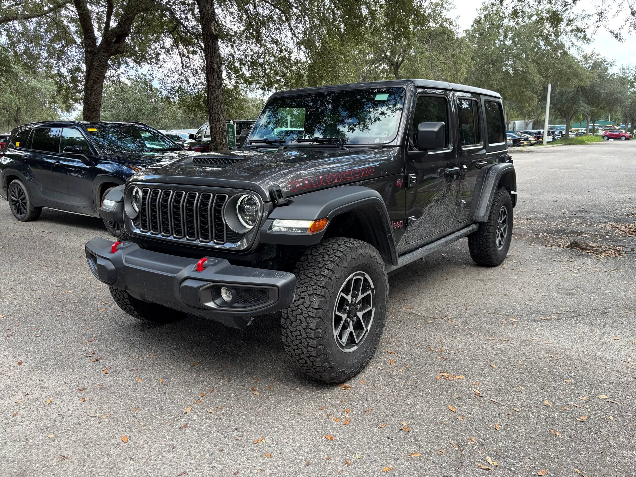 Used 2026 Jeep Wrangler Unlimited Rubicon AWD/4WD image 9